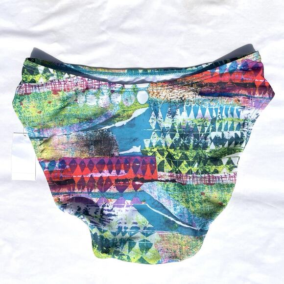 Jams World 2 Piece Bikini Swimsuit Set Womens 6 D Underwire Multicolor Print 38D - Picture 7 of 8